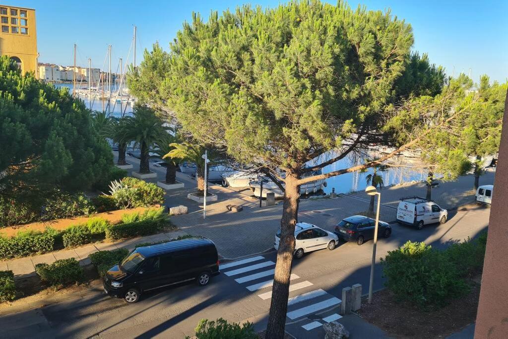 Ptit Nid Tout Neuf D'Isa Et Herve T2 3Eme Etage Apartment กรุยซ็อง ภายนอก รูปภาพ